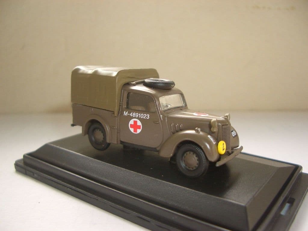 WWII 76TIL008 1st Polish Army Division Oxford Military 1/76 Austin Tilly 